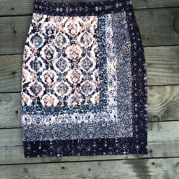 Antonio Malani Print Skirt - Picture 2 of 5